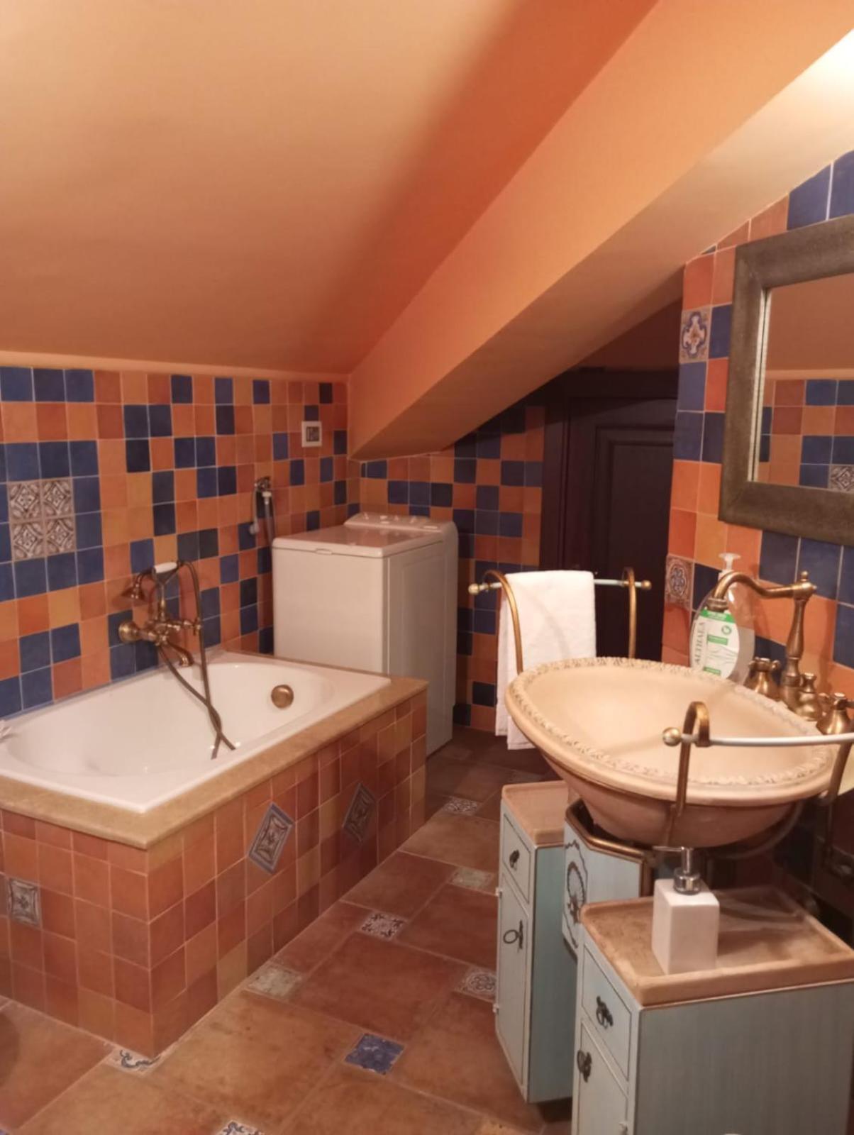 La Casa Di Enza Lägenhet Santa Margherita di Belice Exteriör bild